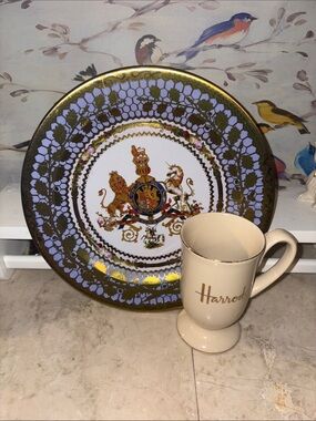 Harrods bundle Cream Mug with Gold Trim and Commemorative plate
